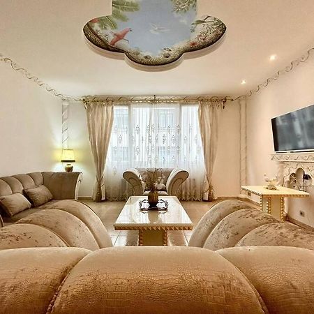 Luxurious Apartment In The Center Of Брюссель Екстер'єр фото