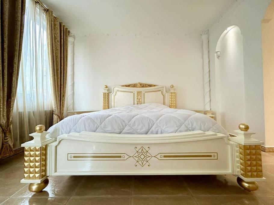 Luxurious Apartment In The Center Of Брюссель Екстер'єр фото