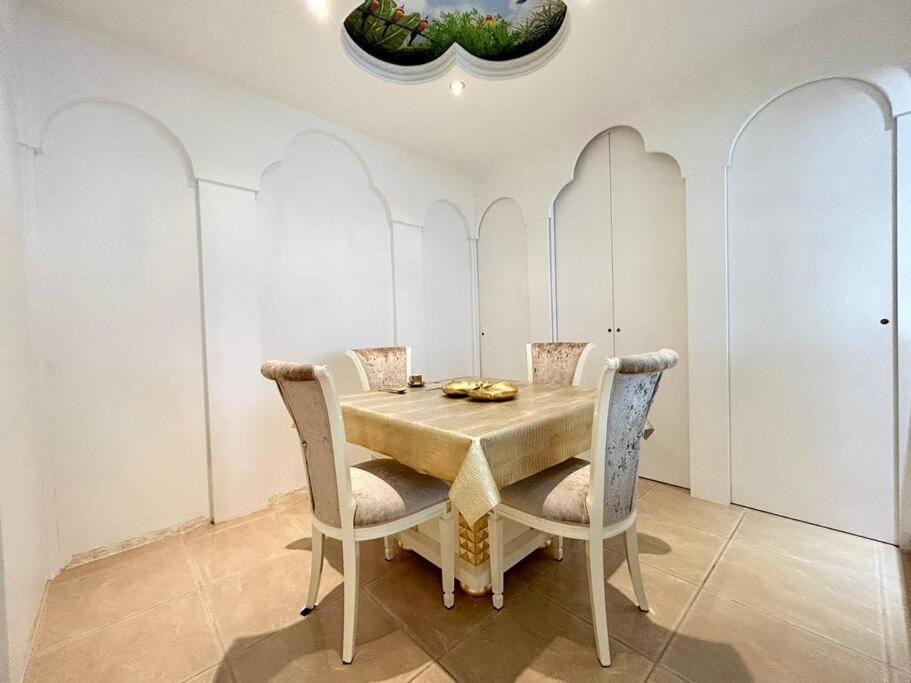 Luxurious Apartment In The Center Of Брюссель Екстер'єр фото